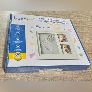 NIB Sealed Bubzi Charming baby clay handprint & footprint keepsake